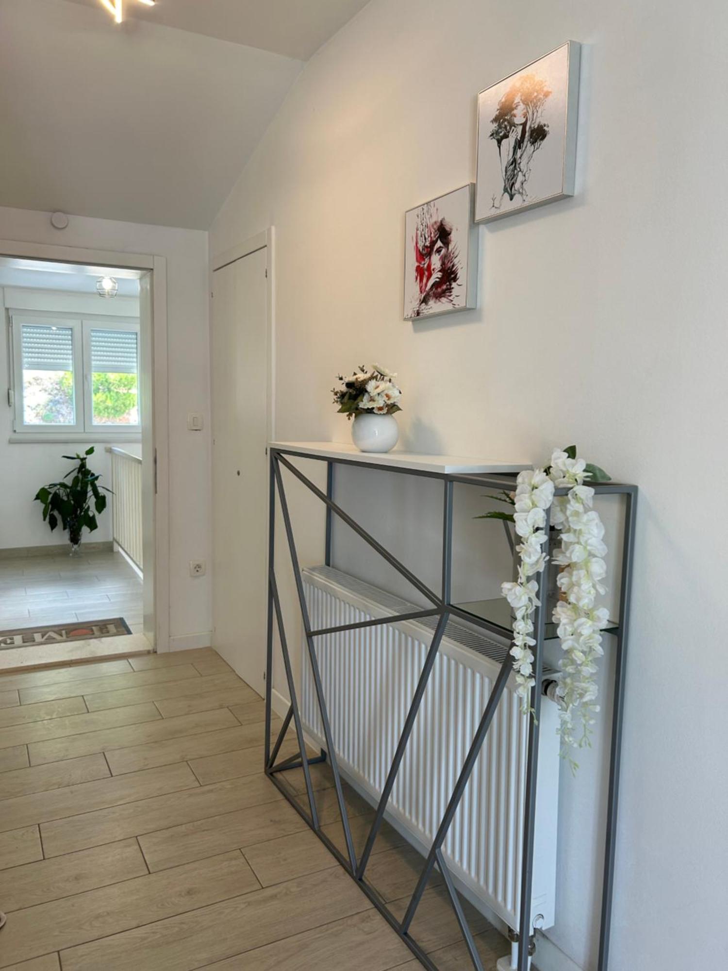 Apartman Mili Baška Voda Εξωτερικό φωτογραφία