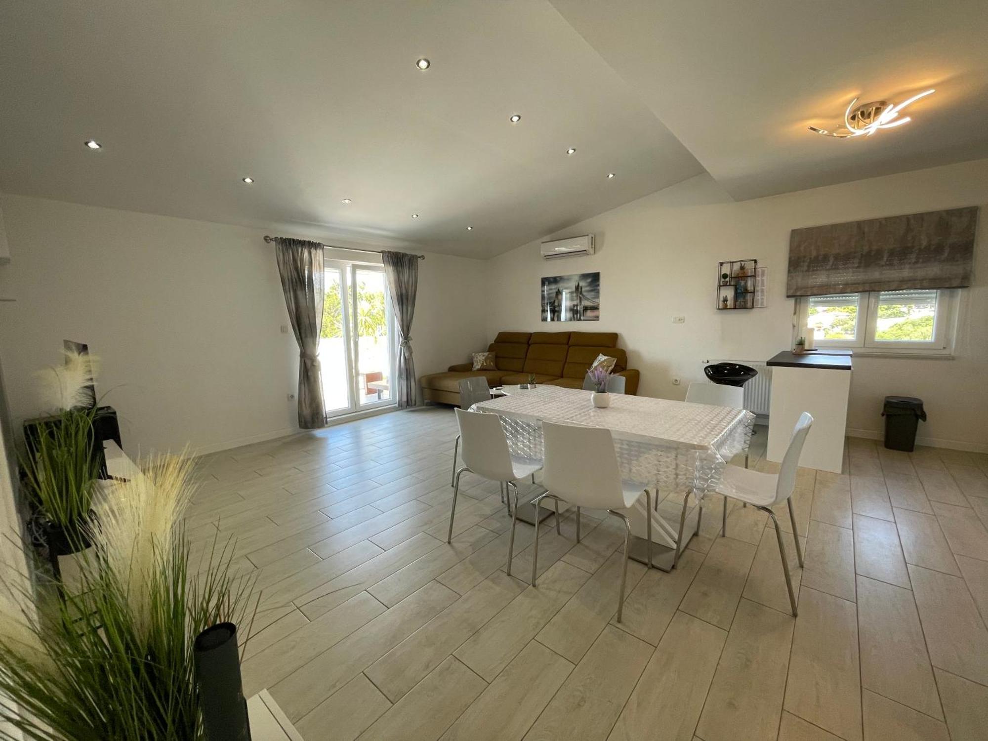 Apartman Mili Baška Voda Εξωτερικό φωτογραφία