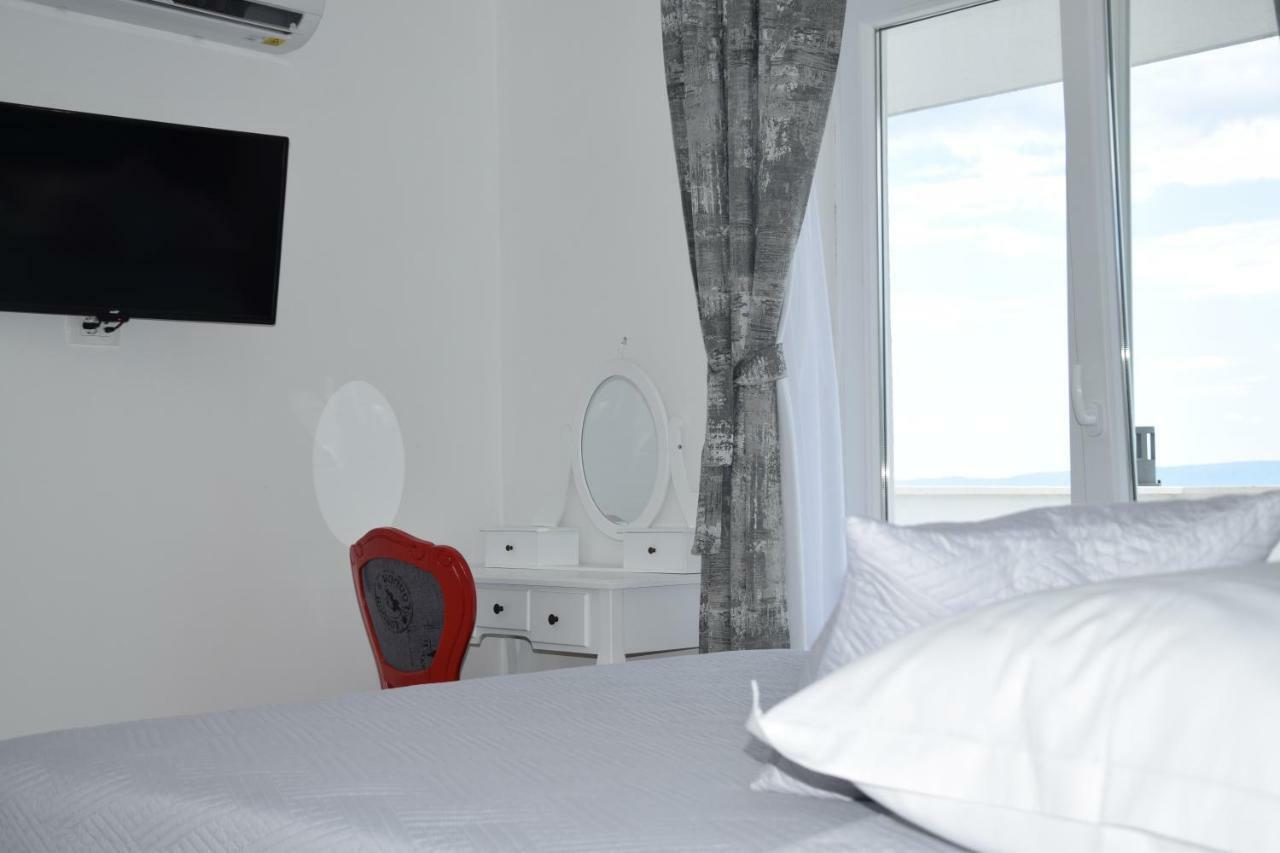 Apartman Mili Baška Voda Εξωτερικό φωτογραφία